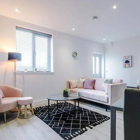 The Ecclesian Deluxe Apartments Near Trafford Centre Eccles Train Station Μάντσεστερ Εξωτερικό φωτογραφία