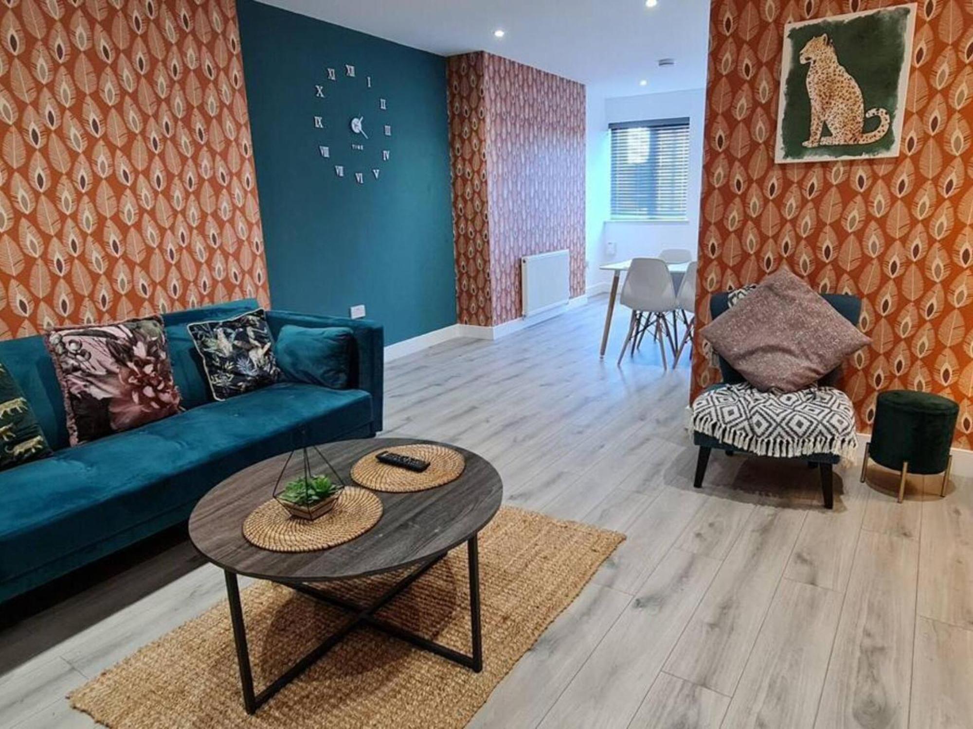 The Ecclesian Deluxe Apartments Near Trafford Centre Eccles Train Station Μάντσεστερ Εξωτερικό φωτογραφία