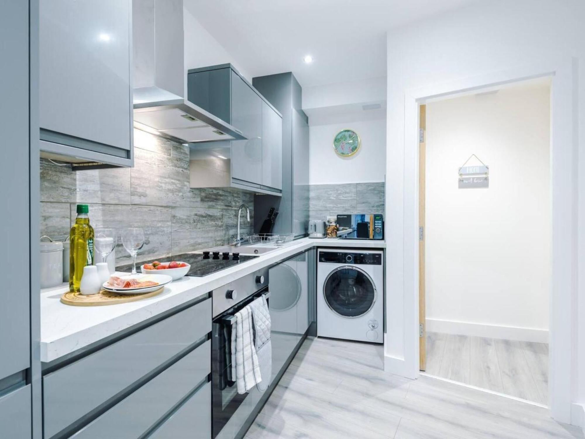 The Ecclesian Deluxe Apartments Near Trafford Centre Eccles Train Station Μάντσεστερ Εξωτερικό φωτογραφία