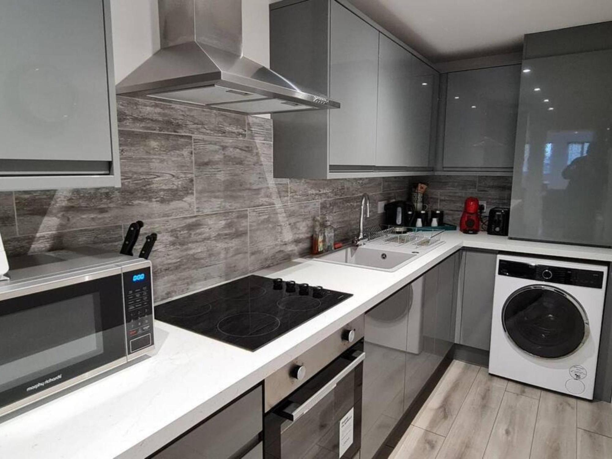 The Ecclesian Deluxe Apartments Near Trafford Centre Eccles Train Station Μάντσεστερ Εξωτερικό φωτογραφία