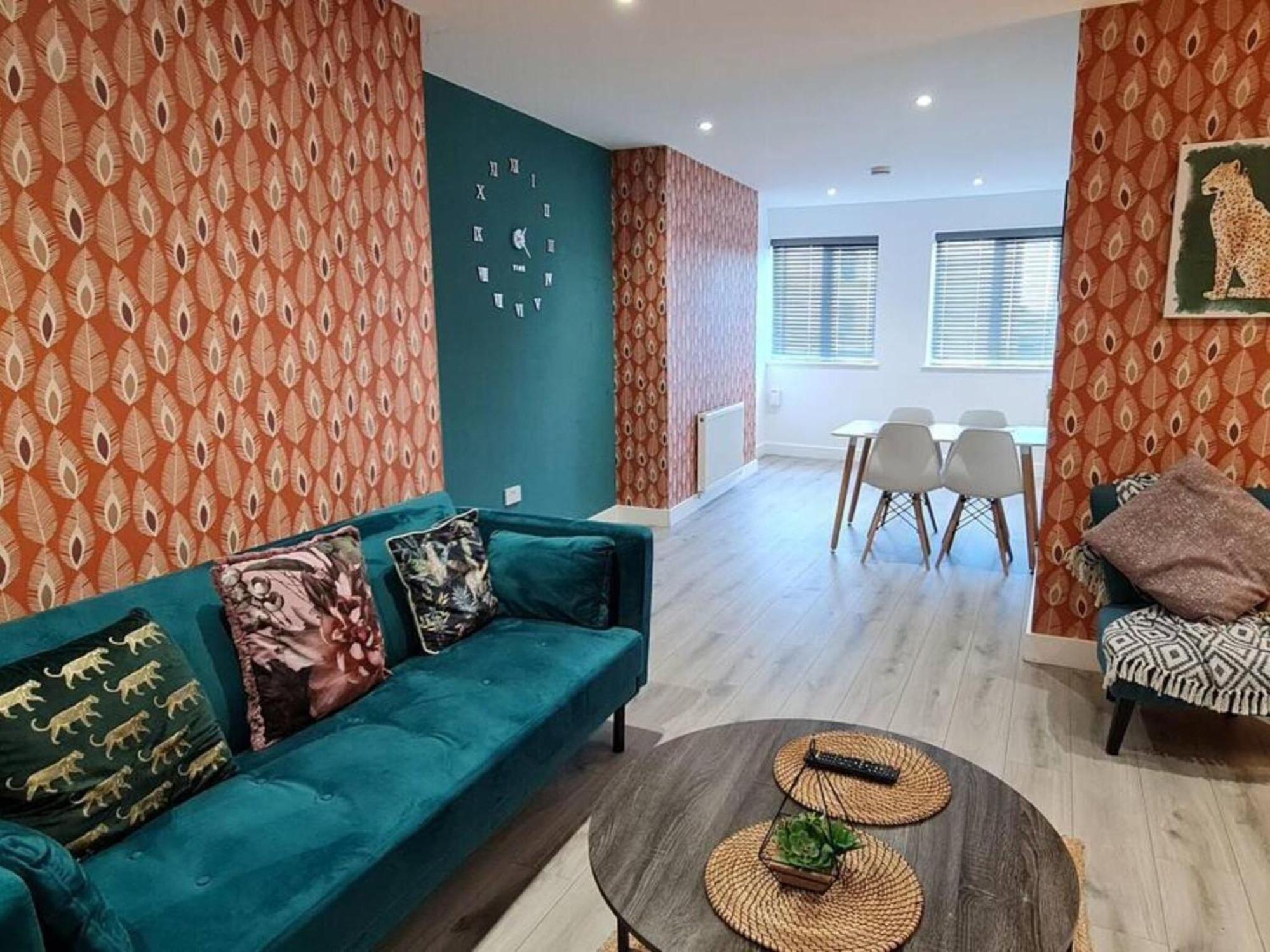 The Ecclesian Deluxe Apartments Near Trafford Centre Eccles Train Station Μάντσεστερ Εξωτερικό φωτογραφία