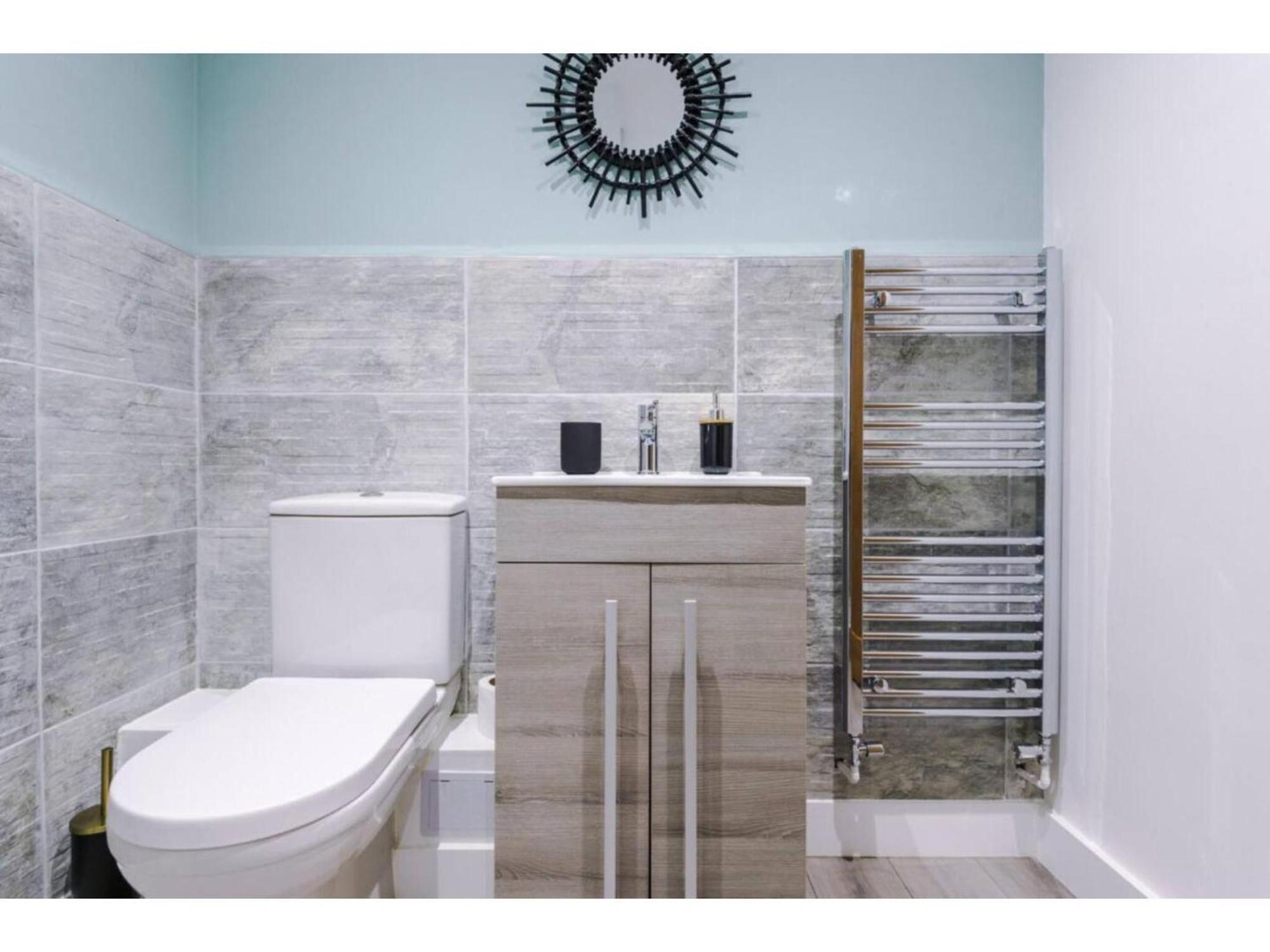 The Ecclesian Deluxe Apartments Near Trafford Centre Eccles Train Station Μάντσεστερ Εξωτερικό φωτογραφία